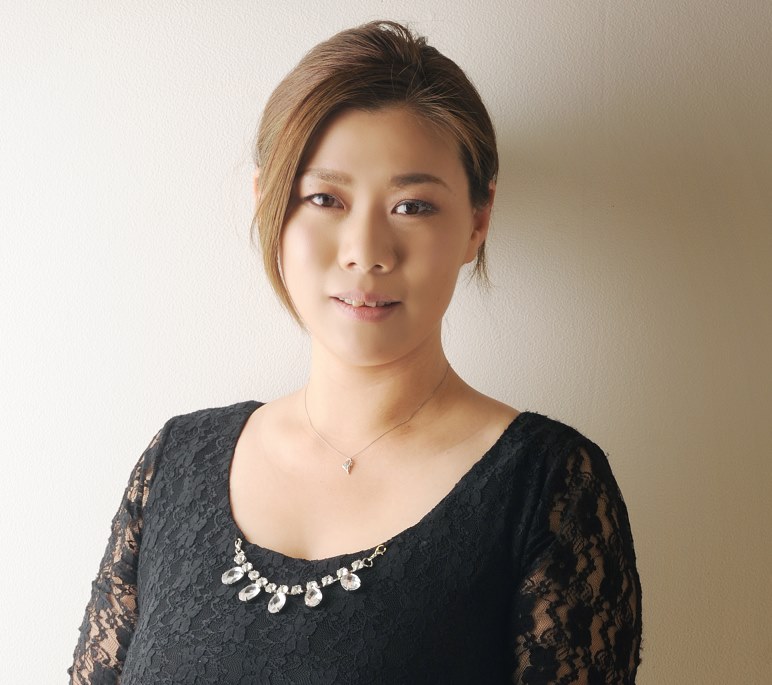 粕尾りか